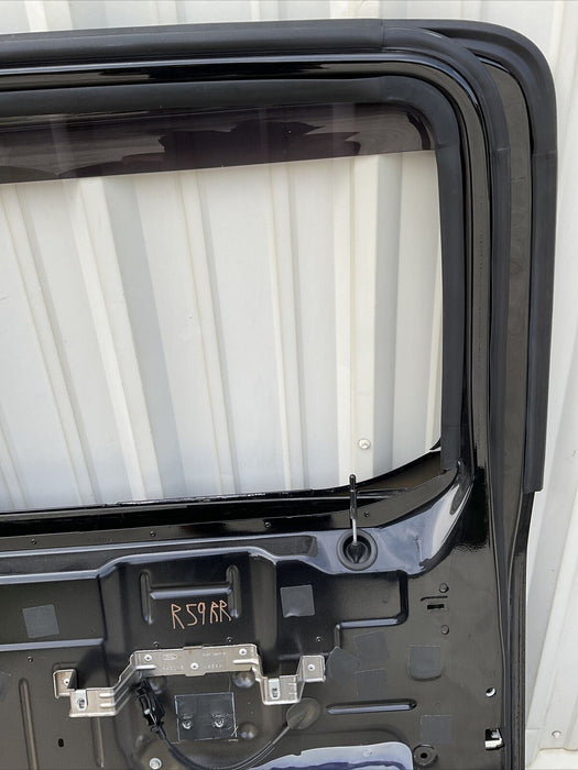 2017 2018 2019 FORD F250 F350 F450 REAR PASSENGER RIGHT DOOR BLACK (G1,H5 PAINT)