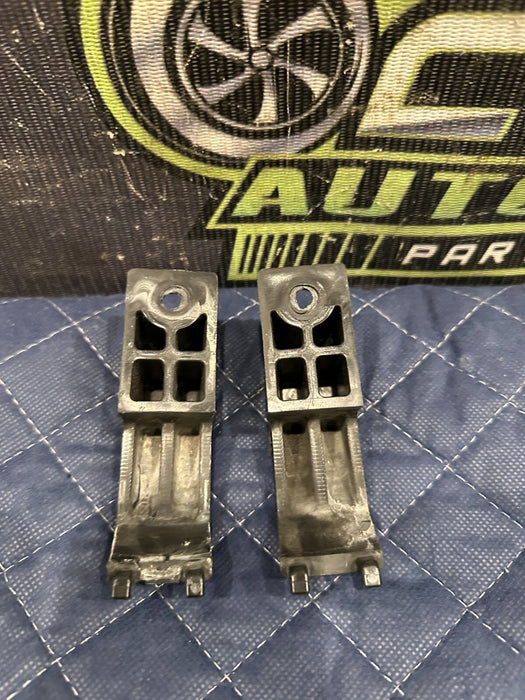 2021 AUDI R8 LEFT RIGHT UNDERRUN BRACKETS PAIR 4S0 825 841