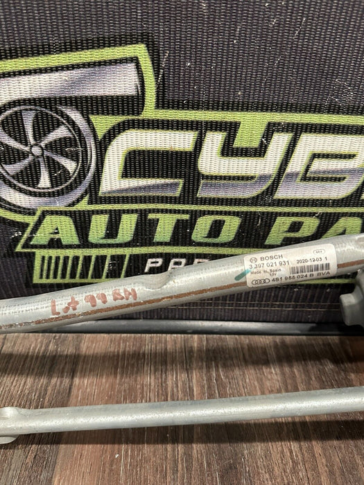 2021 AUDI R8 FRONT PASSENGER RIGHT WINDSHIELD WIPER MOTOR ASSEMBLY OEM 4S1955119