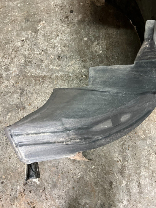 2016 NISSAN TITAN XD FRONT RIGHT PASSENGER FENDER LINER 63830 EZ00A OEM