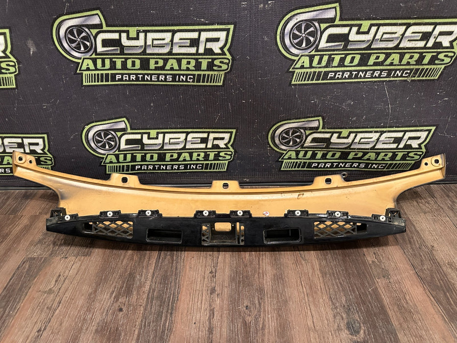 2014 AUDI R8 REAR UPPER COVER PANEL VELVET PURPLE OEM 420 807 649 C *SCRATCH 6*