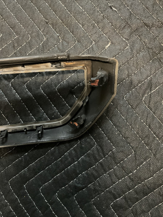 2017-2019 FORD F250 F350 F450 PLATINUM  CENTER LEFT DRIVER DASH AIR VENT OEM
