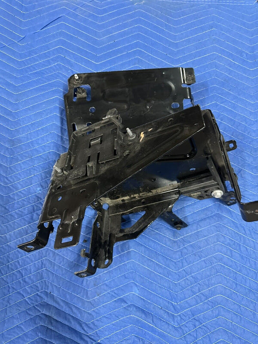 2020 2021 2022 GMC SIERRA 2500 AUXILARY BATTERY TRAY OEM