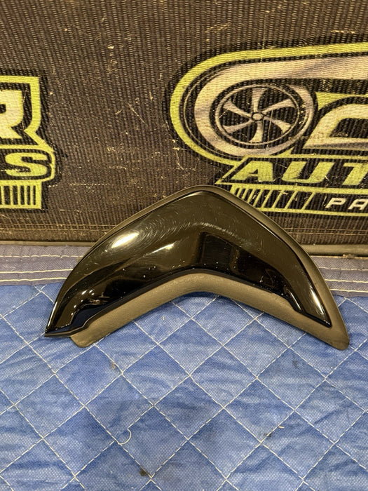 2024 BMW M3 M4 G80 G82 REAR RIGHT EXTERIOR PILLAR DOOR TRIM OEM 7465158 *FLAWS 4