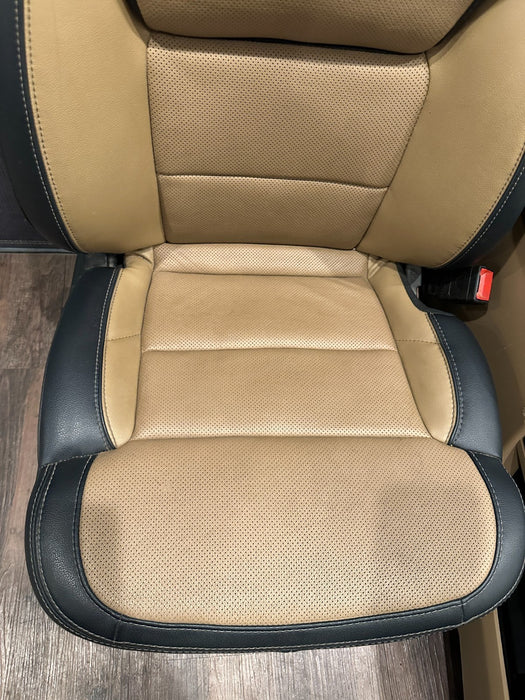 2023 2024 FORD F250 F350 F450 LARIAT FRONT SEATS CENTER CONSOLE ~MINOR BURN WEAR