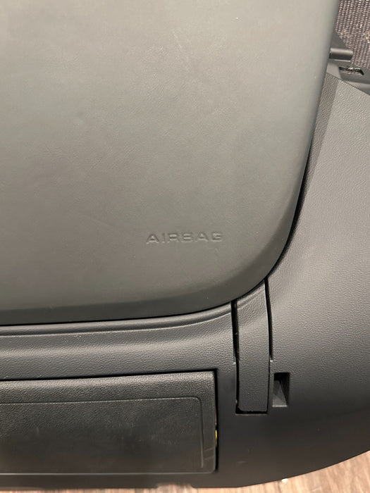 2017-18 AUDI R8 SPYDER GLOVE BOX STORAGE COMPARTMENT ASSEMBLY OEM *READ/FLAW*