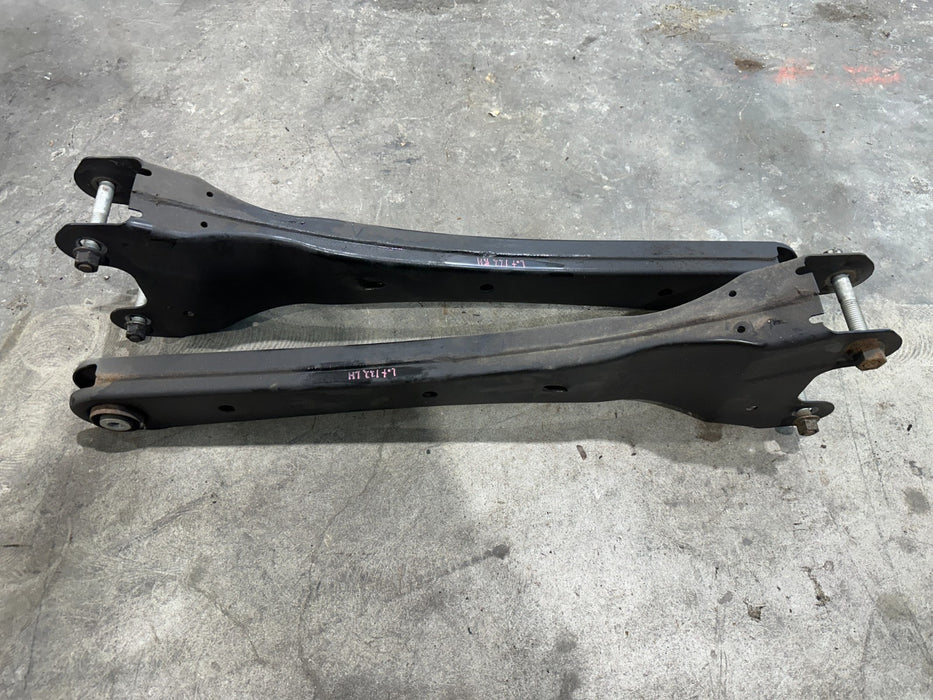 2017-2019 FORD F350 F450 LEFT RIGHT RADIUS ARMS OEM