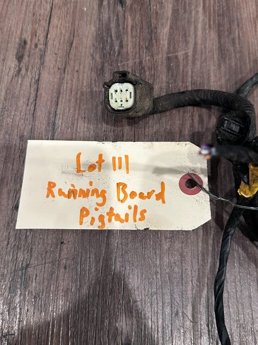 2017-2019 FORD F250 F350 RUNNING BOARD PIGTAIL CONNECTORS OEM