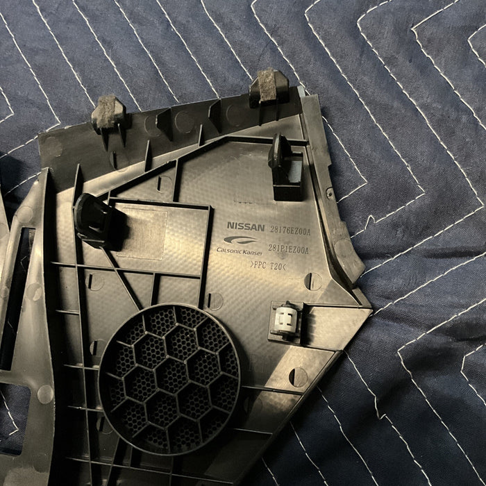 2016 NISSAN TITAN XD DASHBOARD SPEAKER COVER SET