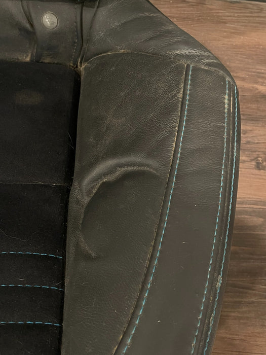 2016 SUBARU WRX STI REAR SEATS SERIES.HyperBlue *DIRTY* 2015-2020 BLUE STITCHING