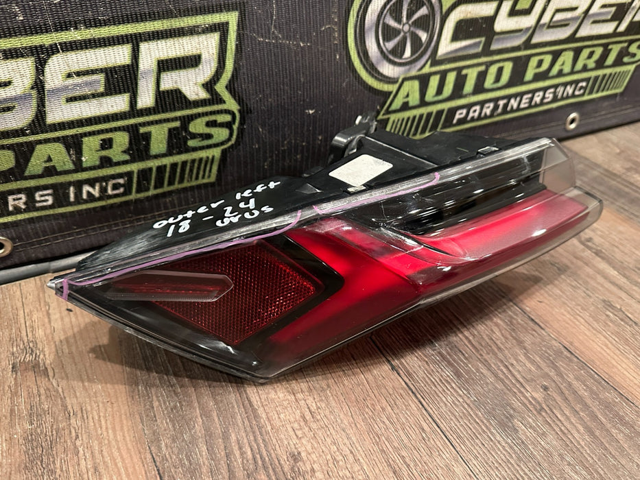 2018-2024 LAMBORGHINI URUS OUTER LEFT TAIL LIGHT OEM *FLAWS/CHIPPED 4-7*