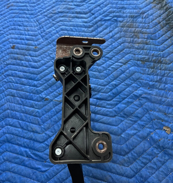 2016 - 2019 NISSAN TITAN XD OEM THROTTLE ACCELERATOR GAS PEDAL 2017 2018