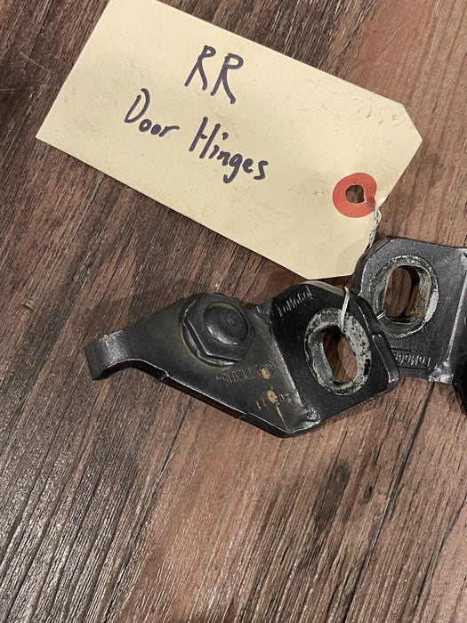 2020-2022 FORD F250 F350 F450 REAR RIGHT DOOR JAMB HINGES OEM