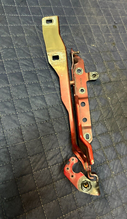 2017-2022 FORD F350 F450 SUPERDUTY RIGHT PASSENGER HOOD HINGE OEM HC3B 16800 A