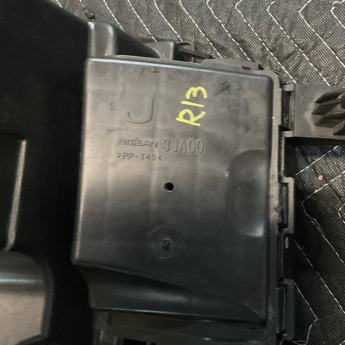 2013 Infiniti JX35 Intake Air Filter Box Assembly Qx60