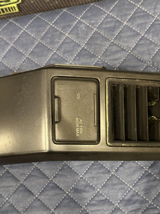 2020 FORD F250 F350 F450 XLT DASHBOARD DASH PASSENGER RIGHT AIR VENT OEM *WEAR*