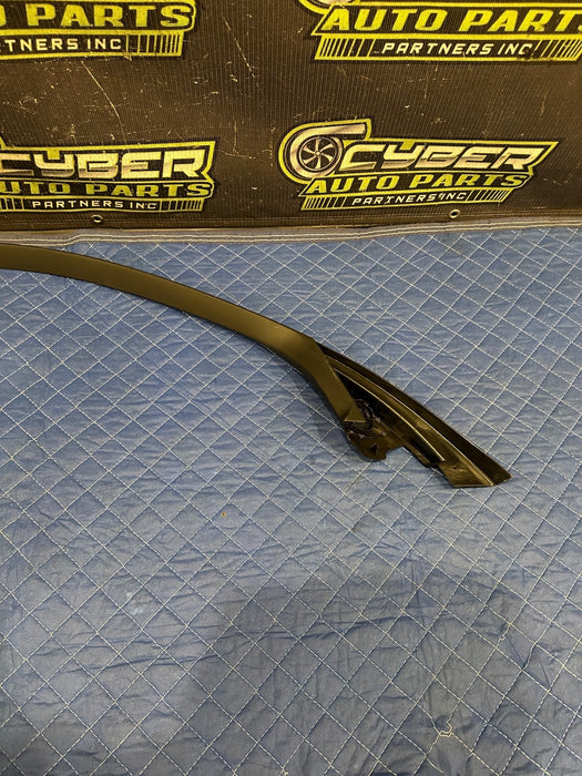 2024 BMW M3 M4 G80 G82 FRONT RIGHT DOOR FRAME MOLDING W SPEAKER OEM 51337447172
