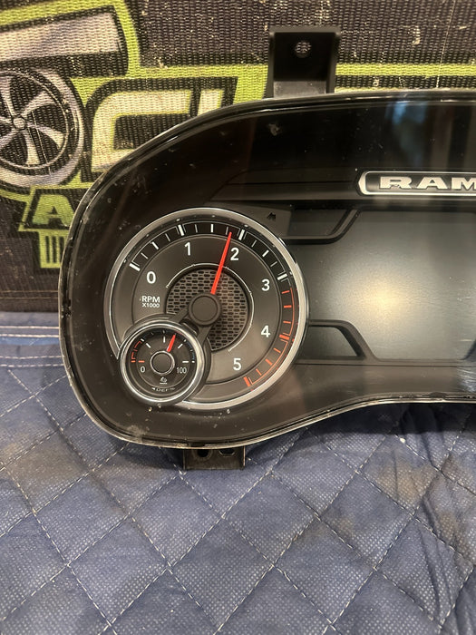 2024 DODGE RAM 3500 LARAMIE INSTRUMENT GAUGE CLUSTER OEM 30K MILES