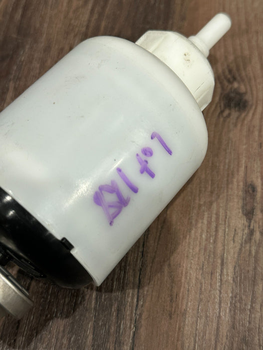 2017 AUDI R8 FUEL PUMP SENDER UNIT OEM