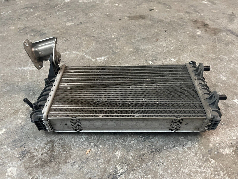 2017-18 AUDI R8 PLUS REAR DRIVER LEFT RADIATOR OEM 4S0 121 212 A