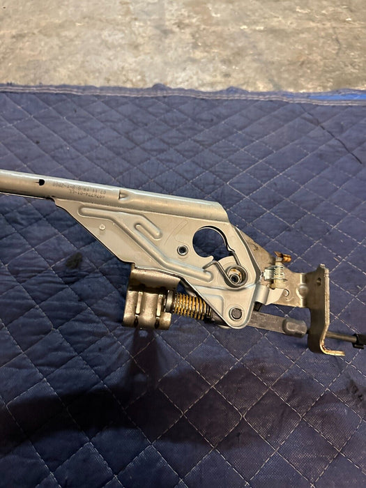 2020 BMW M4 F82 PARKING BRAKE / E BRAKE HANDLE LEVER OEM 6876774
