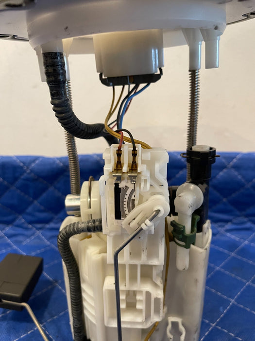 2017 INFINITI Q50 RED SPORT GAS TANK FUEL PUMP ASSEMBLY OEM