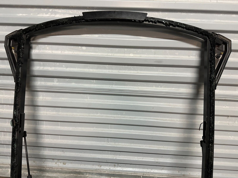 2018 2021 AUDI R8 COUPE REAR WINDSHIELD DECK LID FRAME OEM