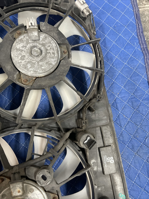 2014 Toyota Prius V Front Cooling Fan Shroud Assembly OEM 100222-2152