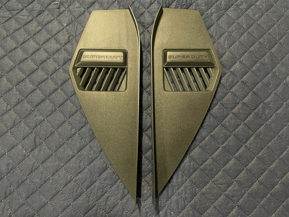 2017 2018 2019 FORD F250 F350 F450 LEFT & RIGHT SUPER DUTY END PANEL PAIR OEM