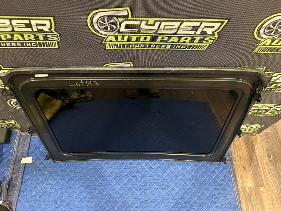 2017-2019 FORD F250 F350 SUN ROOF MOON ROOF REAR GLASS OEM *BENT BRACKET 6-9*