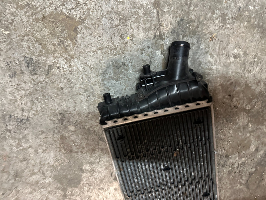 2021 AUDI R8 COOLING COOLANT RADIATOR OEM 4S0 121 254 *SLIGHT DAMAGE 3-5*