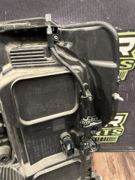 2017 2019 FORD F250 F350 F450 RIGHT PASSENGER HEADLIGHT T LED OEM W/ MODULE