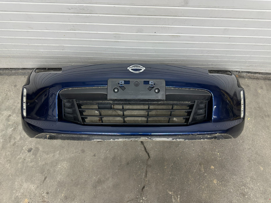 2013 NISSAN 370Z FRONT BUMPER {DRL'S NOT INCLUDED!!} OEM *PAINT FLAW #10*