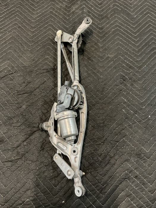 2014 LEXUS CT200H WINDSHIELD WIPER WASHER MOTOR OEM