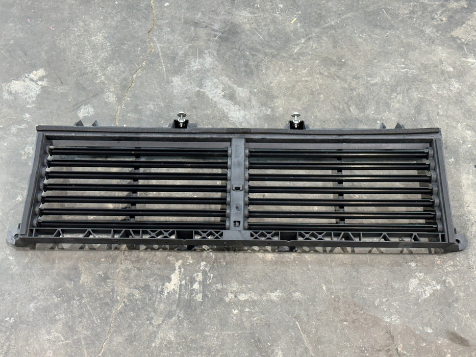 2021 RAM 2500 LARAMIE RADIATOR SHUTTER ASSEMBLY OEM *FOR PARTS USE ONLY*
