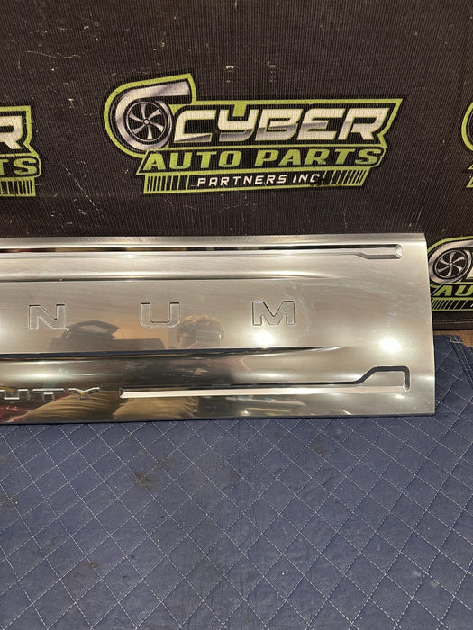 2024 FORD F250 F350 SUPERDUTY PLATINUM TAILGATE TRIM PLAQUE OEM PC3B J402A02