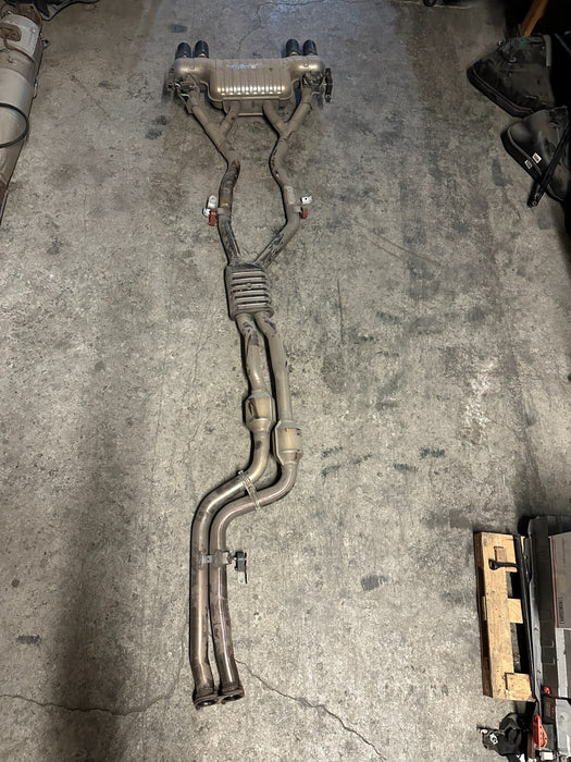 2020 BMW M4 F82 EXHAUST MUFFLER & CENTER PIPE