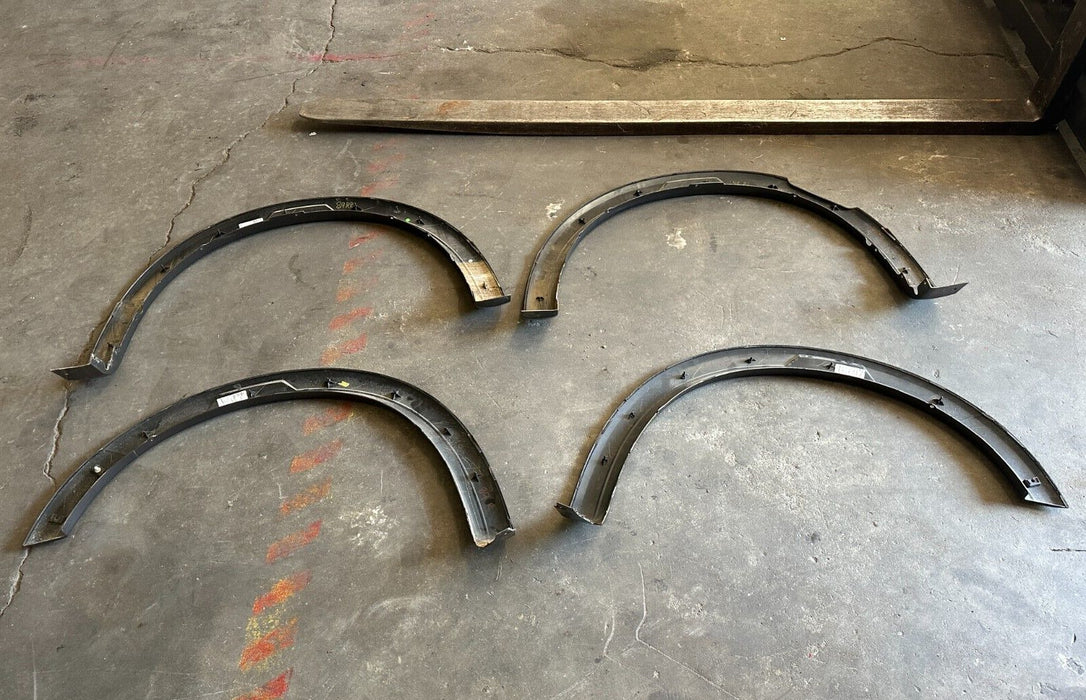 2016 2019 NISSAN TITAN XD PRO-4X FRONT & REAR FENDER FLARE SET OEM 63810 EZ40A