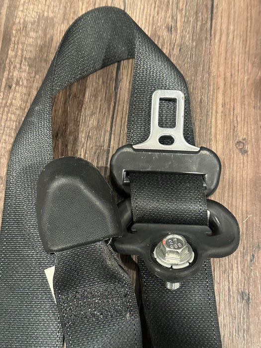 2017 NISSAN TITAN XD RESERVE FRONT PASSENGER RIGHT SEATBELT OEM