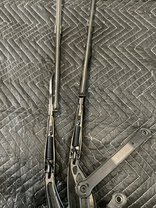 2018-2021 MERCEDES E63S AMG WINDSHIELD WIPER ARM LEFT RIGHT PAIR OEM