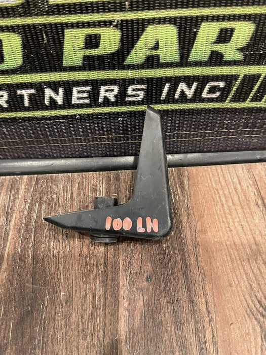 2017-18 AUDI R8 FRONT LEFT REINFORCEMENT BAR BRACKET OEM 4S0807056