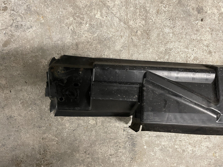 2020 2021 2022 GMC SIERRA 2500 LOWER RADIATOR AIR BAFFLE PANEL OEM 84126421