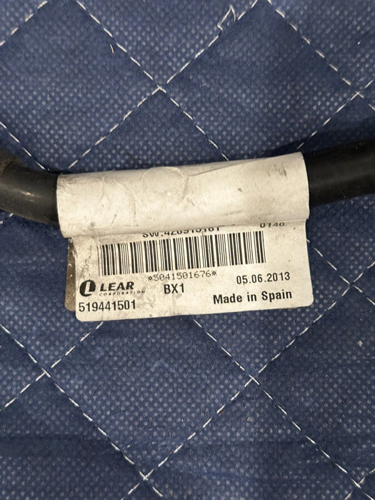 2014 AUDI R8 NEGATIVE BATTERY TERMINAL CABLE END LINK OEM 420915181 420 915 181