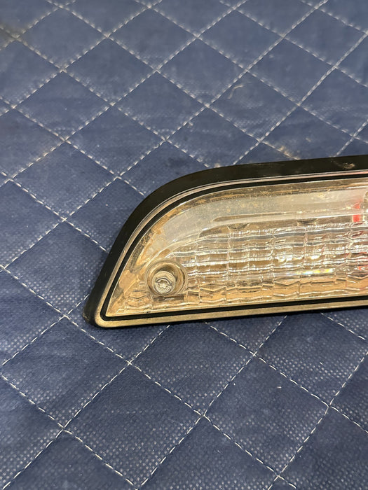 2017-2019 FORD F250 F350 F450 THIRD 3RD BRAKE LIGHT ASSEMBLY W PIGTAIL OEM