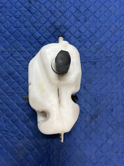 2012 AUDI R8 4.2L V8 OEM WINDSHIELD WASHER FLUID TANK RESERVOIR 423955449A