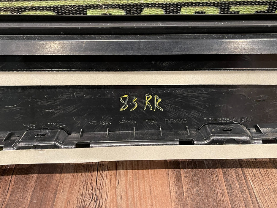 2017-2019 FORD F250 F350 REAR RIGHT GLOSS BLACK B PILLAR DOOR TRIM OEM *SCUFFS*