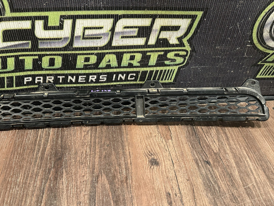 2017 AUDI R8 REAR BUMPER GRILLE TRIM OEM