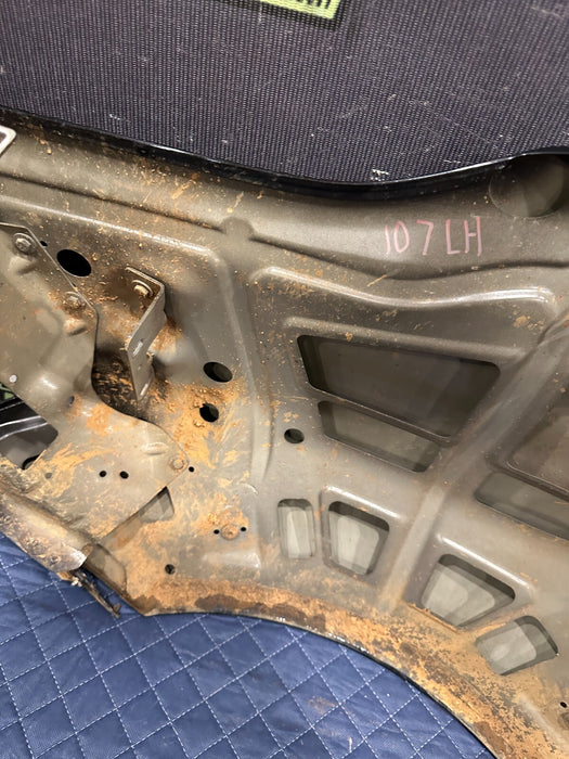 2014 AUDI R8 REAR LEFT DRIVER SIDE REAR QUARTER PANEL BLACK PANTER CRYSTAL OEM