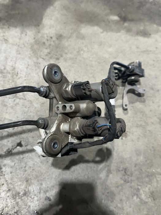 2014 PORSCHE 911 TURBO S 991 PDCC HYDRAULIC VALVE OEM 99135925503