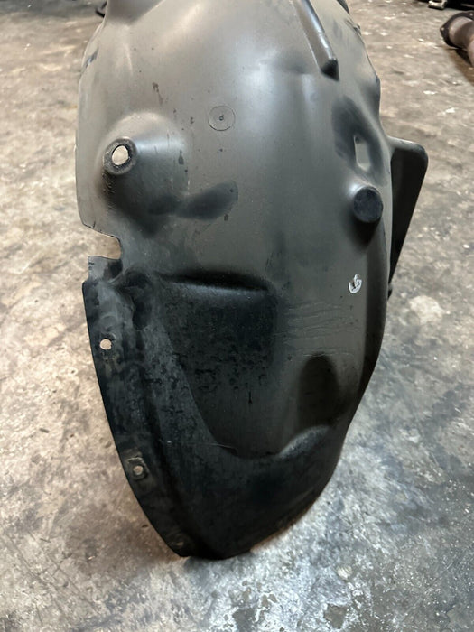 2020 BMW M4 F82 REAR RIGHT FENDER LINER 51718054275 51 71 8 054 275